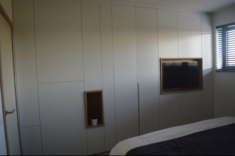 Afbeelding van Dressing  en tv-wand - 2