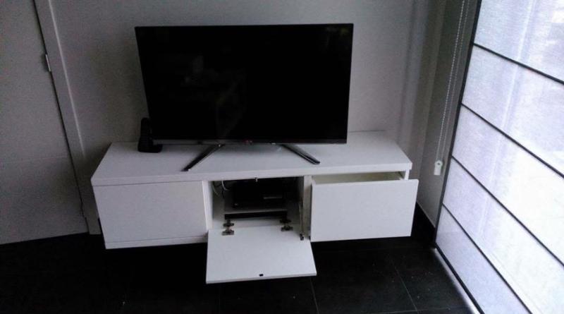Afbeelding van Tv-meubel en dressoir - 2